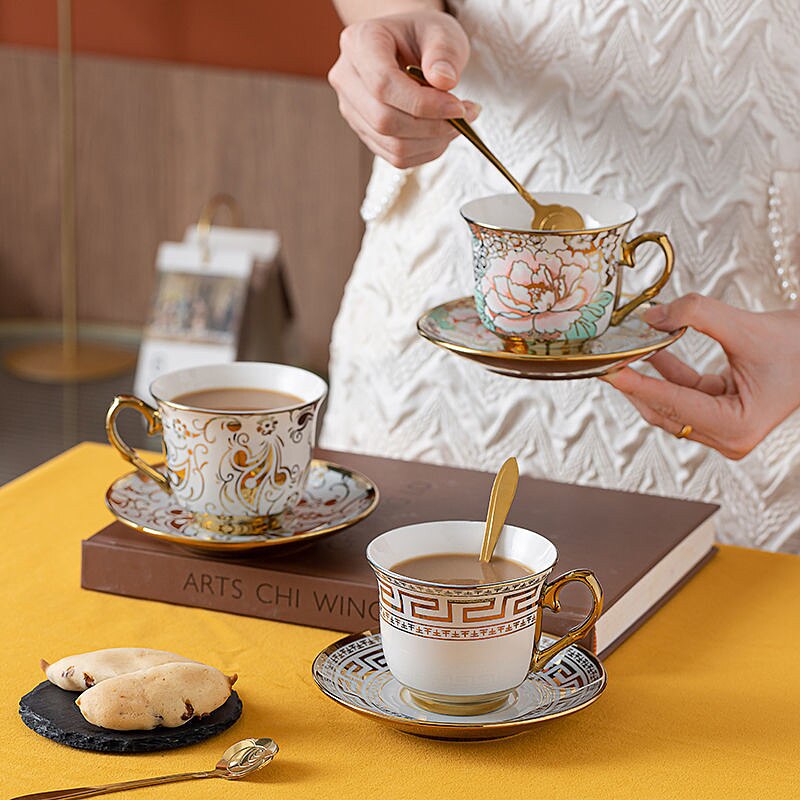https://www.chicteapot.com/wp-content/uploads/2023/08/220ML-Porcelain-Mugs-Coffee-Cups-Phnom-Penh-High-grade-English-Afternoon-Tea-Cup-and-Saucer-Spoon.jpg